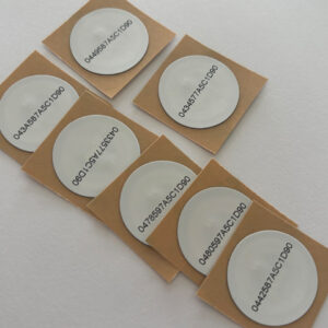 Custom UID 25mm PET Ferrite Label Tags NFC Ntag216 Desfire